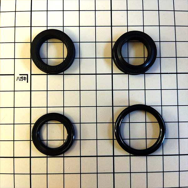 アームシリンダーシール フルキット ■コベルコ SS 1/2 ■油圧ショベル ■ 【新品/社外品】◆定形外送料無料◆ パーツ ●Bs10a1935