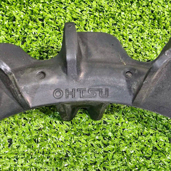 クボタ ゴムラグタイヤ 一輪管理機用 TS700/750など 丸軸【新品】OHTSU オーツ 農機用タイヤ 1本 330×90 部品 パーツ ●t12a2596