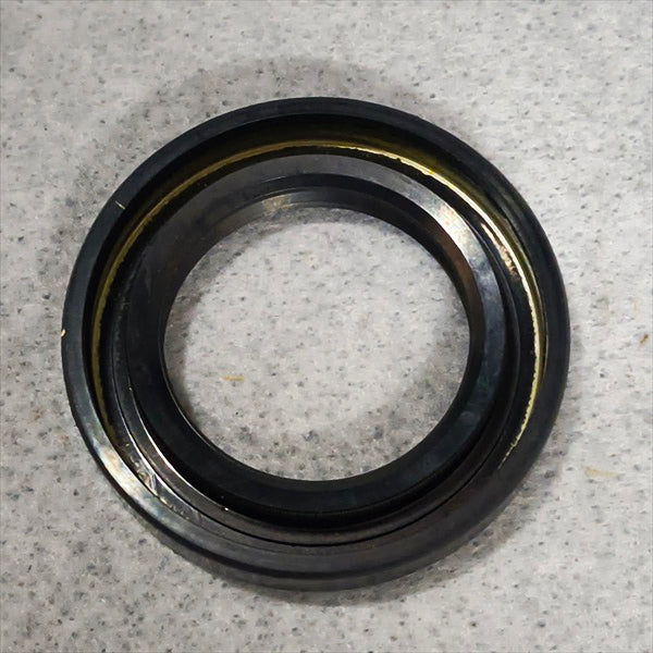 爪軸オイルシール スリーブ付 計4個セット PSC4B ヤンマー ふらみんご【純正新品】30.47.08 ◆定形外送料無料◆ 耕うん機用 農機部品 パーツ ●As9ua2738